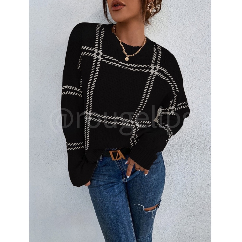 Grid Plaid Pattern Black Knit Crew Neck Pullover Sweater - Picture 4 of 9